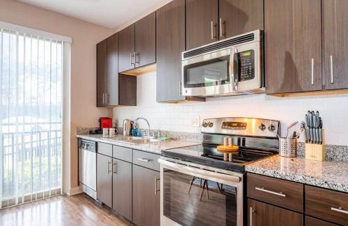 Downtown Apartment | Viagem Durham Home 1BR with Gym
