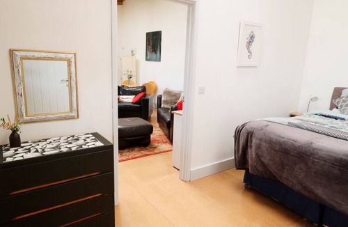 Okehampton Cabin | View The Gallery - Cozy Retreat