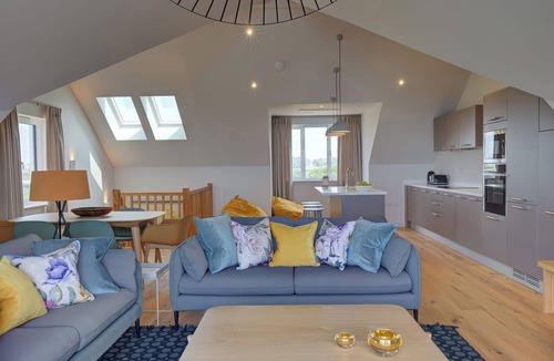 Mullion Cottage | VILLA 3, pet friendly, character holiday cottage in Mullion