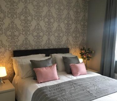 Laindon Apartment | Villa Belle Three bedrooms Basildon