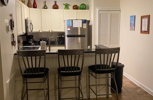North Topsail Beach Condo | Villa Capriani, 3 BR, 3 Bath, Spacious,Quiet,Condo. Sleeps 9 1500 sq.ft. Floor 3