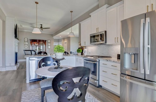 Wilmington Beach House | Villa Jennette - Beautiful 2nd Row Home with Ocean Views and Private Pool/Hot Tu