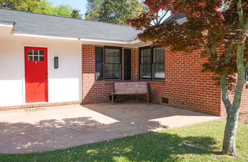 Terry Sanford House | Villa on Vista!
