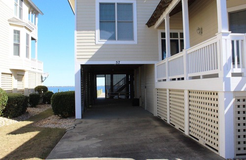Manteo House | Village Landings 57, Pet Friendly!