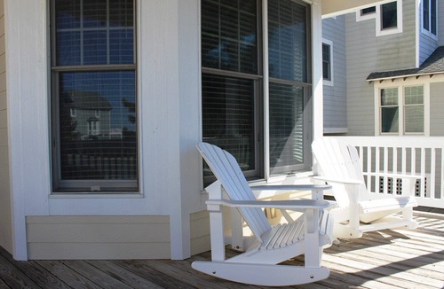 Manteo House | Village Landings 57, Pet Friendly!