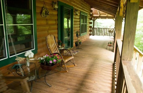 Vein Mountain Cabin | Visit a Great Family Hideaway In The Blue Ridge Mountains 20 Min. to Lake Lure