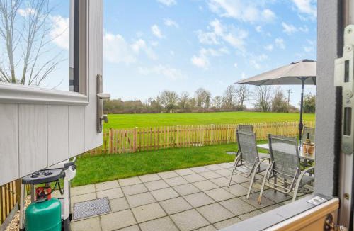 Diss House | Walcot House Stables