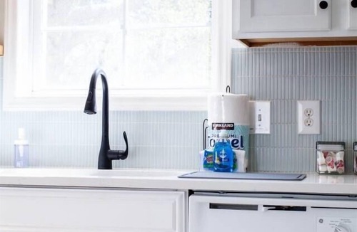 Wilmington Beach Apartment | Walk to Beach, Full Kitchen, Cozy Surf Studio