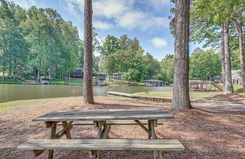 Littleton House | Walk to Lake Gaston: Family Home w/Yard