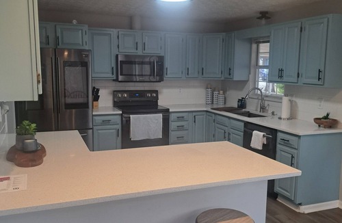 Wedowee House | Warren Cove 6bd 3.5ba home Sleeps 22, ramp, dock plenty of parking