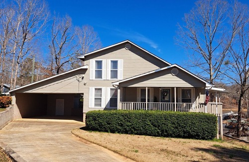 Wedowee House | Warren Cove 6bd 3.5ba home Sleeps 22, ramp, dock plenty of parking