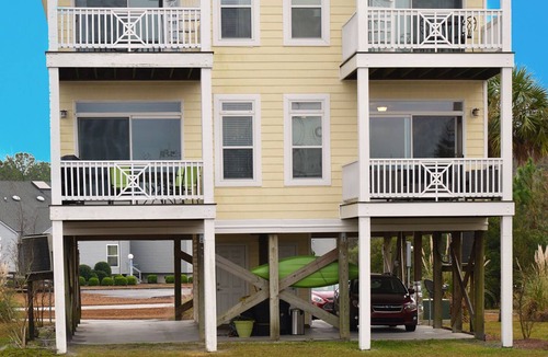 Fairfield Harbour House | WATER FRONT! Marina Family friendly, Complimentary Pool Access
