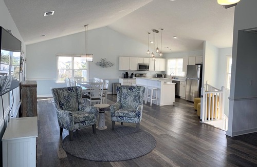 Ocean Hill House | Water Music OBX: Ocean views, easy beach access, private pool. Pet friendly.
