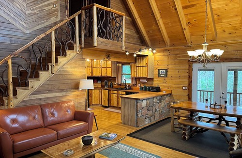 Mill Spring Cabin | Water. Power. Directv. Internet. Close to Lake Lure Ingles. Rates reduced.