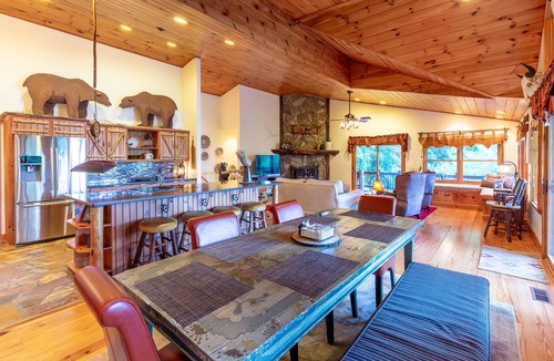 Whittier House | Waterfall Vista - A Luxurious Mountain Home Nestled in the Heart of the Smokies!