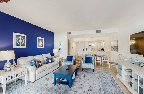 Shelter Cove Condo | Waterfront condo with walkable locale, central AC, washer/dryer, & shared pool