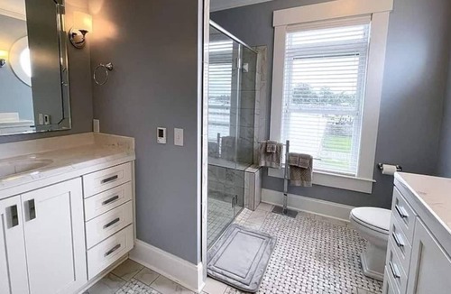 White Lake Cottage | Waterfront Cottage!! Awesome Views of White Lake!!! This 4-bedroom home has all the features you would expect in a luxury waterfront cottage, and this location puts you a very short walk to Goldston's Beach Pavilion.