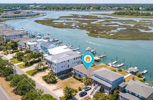 Wrightsville Beach House | Waterfront Duplex with Boat Slip