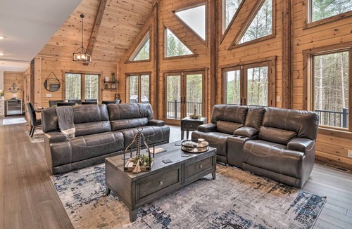 Nebo House | Waterfront Home Rental on Lake James w/ Dock!