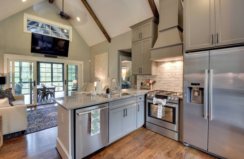 West Union House | Waterfront Lake Keowee Home w/Hot Tub & Views!
