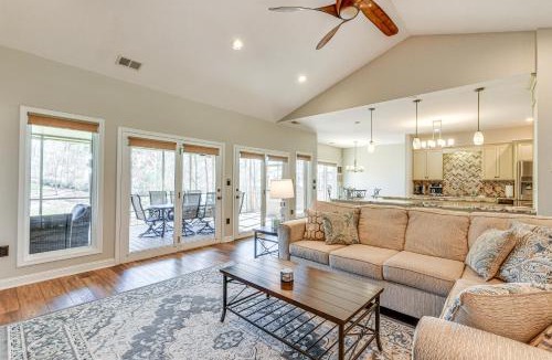Terrell House | Waterfront Lake Norman Retreat with Dock and Hot Tub!