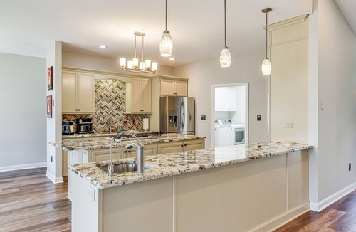 Terrell House | Waterfront Lake Norman Retreat w/Dock + Hot Tub!