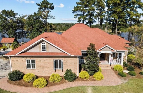 Pinecrest House | Waterfront Mansion w/Saltwater Pool, Dock, Game room, Tiki Bar, Kayaks + More