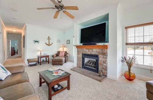 Merritt House | Waterfront Merritt Home with Boat Dock and Deck!