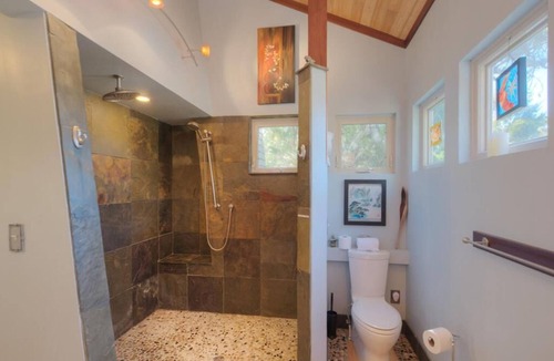 Tranquil Harbour House | Waterfront-Private Setting w/Large Trees-Beautiful3BR/2.5BA-Water Views-Sleeps6