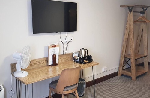 Cullompton Hotel | Waterloo Cross, Devon by Marston's Inns