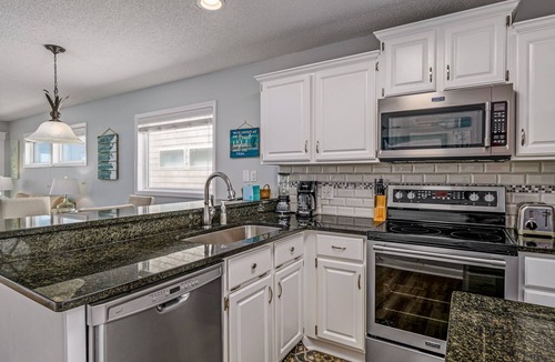 Holden Beach Condo | "Waters Edge 433-D" - Oceanfront Condo w/Community Pool, 2 Bedrooms/2 Bathrooms