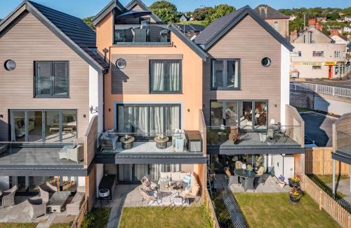 Llansanffraid Glan Conwy House | Waters Edge - Conwy Estuary