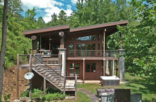 Bryson City Cabin | Watershed 03 - Free Train Tours + Custom Modern Luxury Cabin + Beautiful Sunset