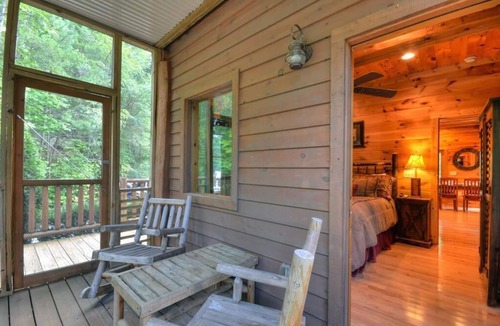 Bryson City Cabin | Watershed 05 - Free 4x4 Tours +Modern-Rustic, Luxury Cabin+ Adventures for Big
