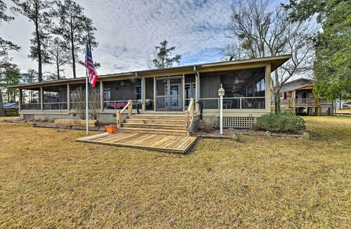 Belhaven House | Waterside Belhaven House & Cottage w/Porch & Dock