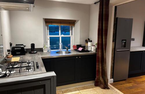 Markington House | Waterside Cottage