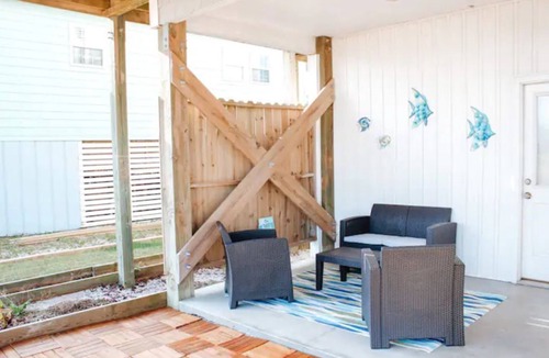 Ocean City Beach Cottage | Waverly Cottage - Your Topsail Island getaway