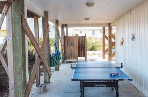 Ocean City Beach Cottage | Waverly Cottage - Your Topsail Island getaway