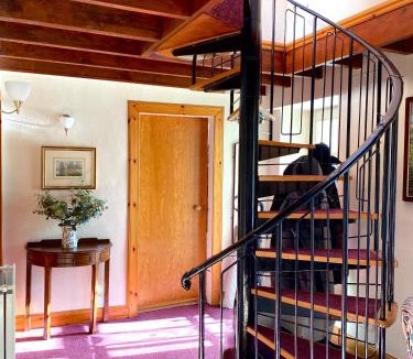 Whiting Bay House | Wee Silverburn