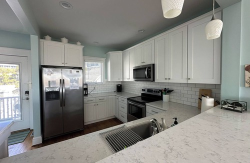 Flora's Bluff House | Welcome to BIS BALD!, your Oceanfront Escape on BHI!