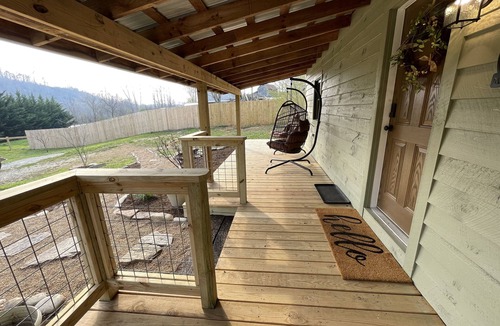 Fletcher House | Welcome to Mountain View Escape – Your Private Mountain Sanctuary in Western NC