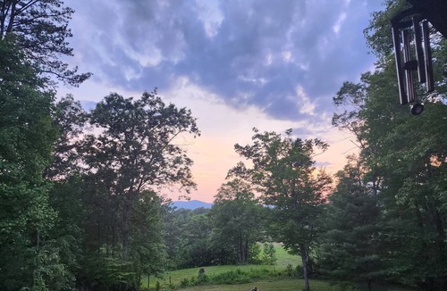 Mount Airy House | Welcome to our Mountain Thyme Home,nThe perfect place with a beautiful view!n