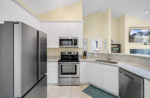 Caswell Beach House | Welcome to Seashells and Sandtraps! The Perfect Oak Island Home w/Golf Cart!