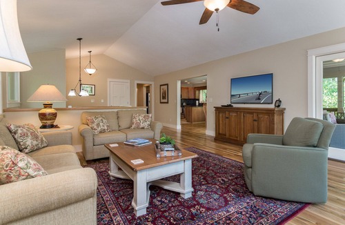 Brevard House | Welcome to Water's Edge: Family-Friendly, Dog-Friendly Adventure Awaits!