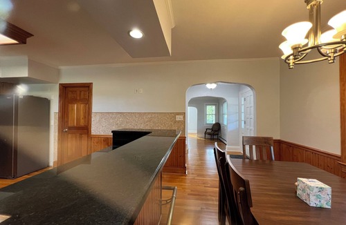 Norfolk House | Welcoming 3-bedroom house with AC in charming Norfolk