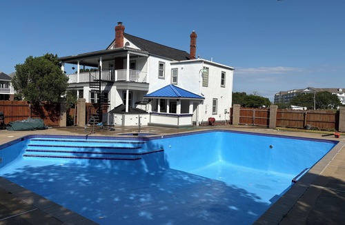 Norfolk House | Welcoming 3-bedroom house with AC in charming Norfolk