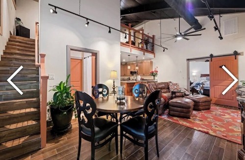 Waynesville Apartment | Welcoming apartment in the heart of Waynesville NC.