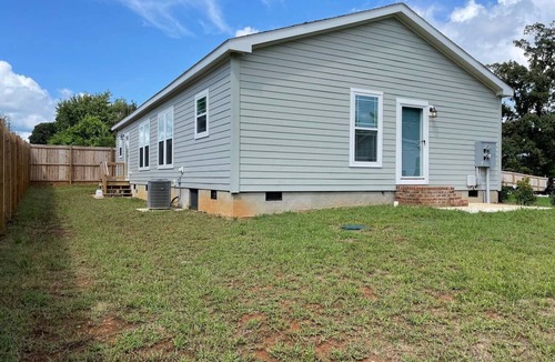 Harvest Apartment | Welcoming Duplex for 2 Near Madison