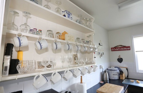 Irstead Cabin | Well-appointed, spacious 3 bedroom riverside cabin in tranquil Norfolk Broads.
