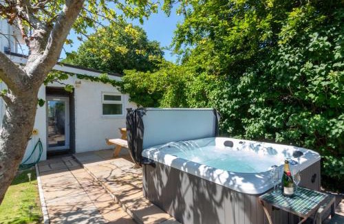 Llanbedrog Apartment | Wendon